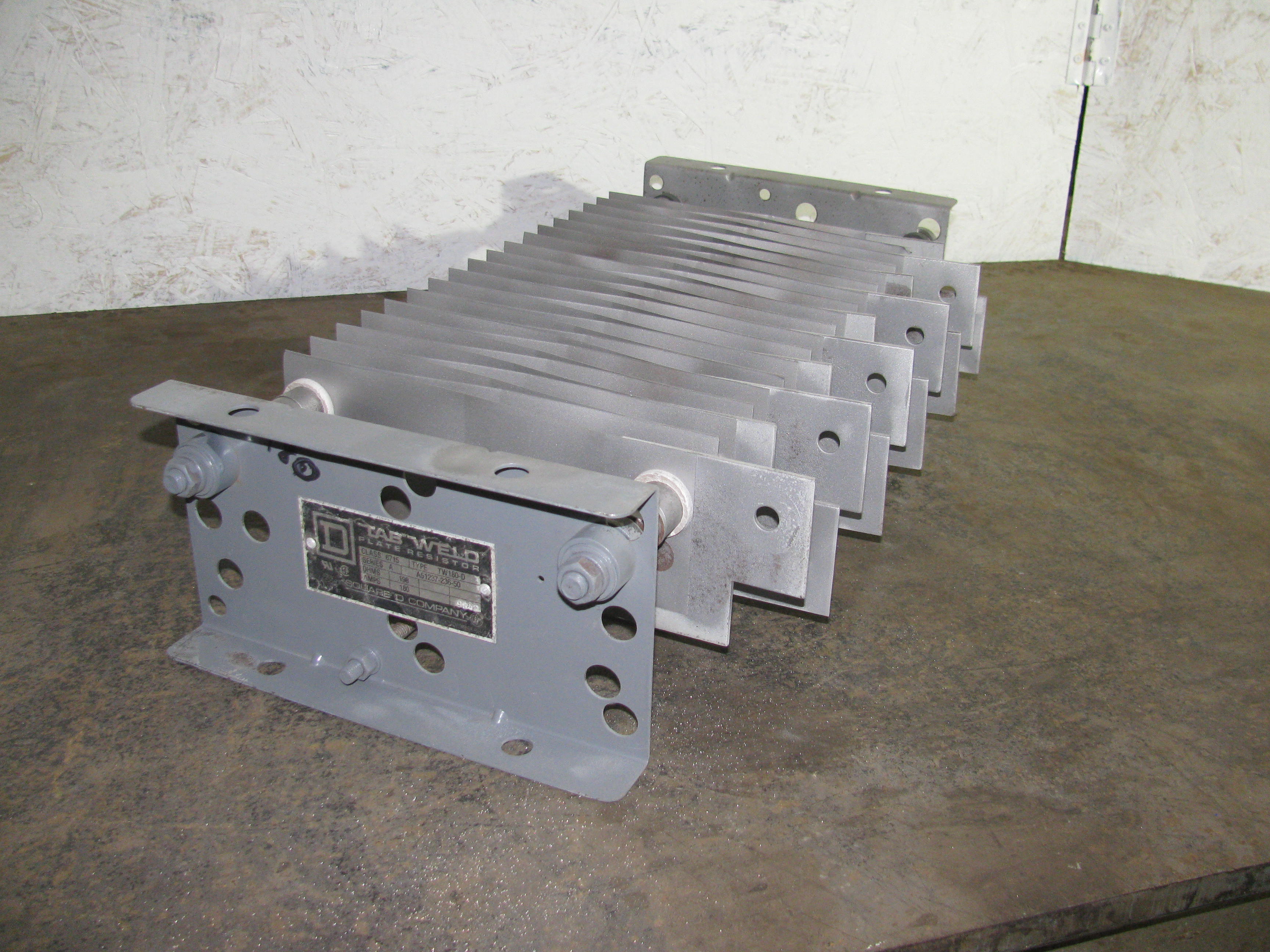 11164400000 890944586e43e9d83ed0951ccf958009e45d8c5c