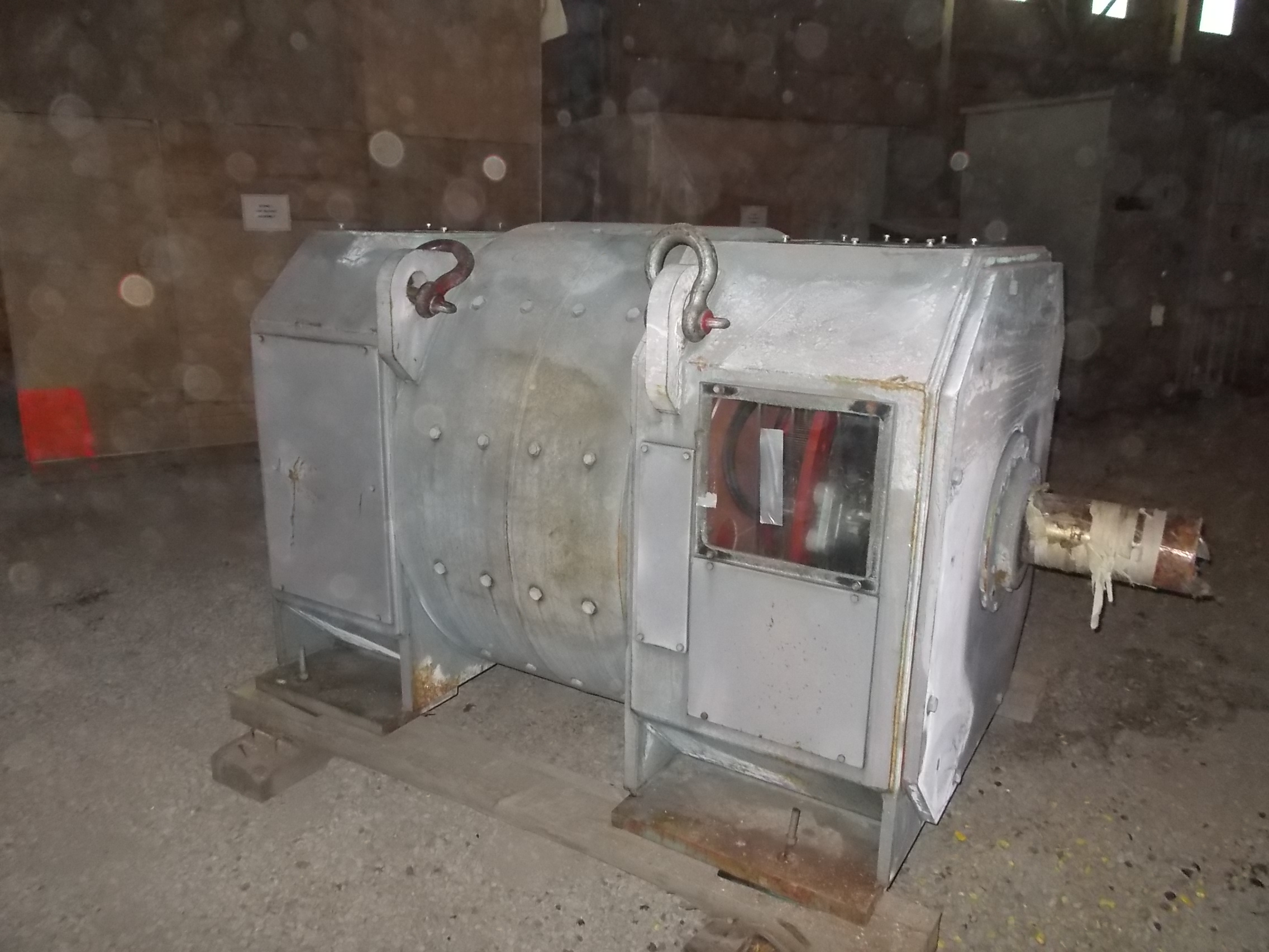 11924100000 221016ee1aef0a05b15d57e44d98f66abad88c95