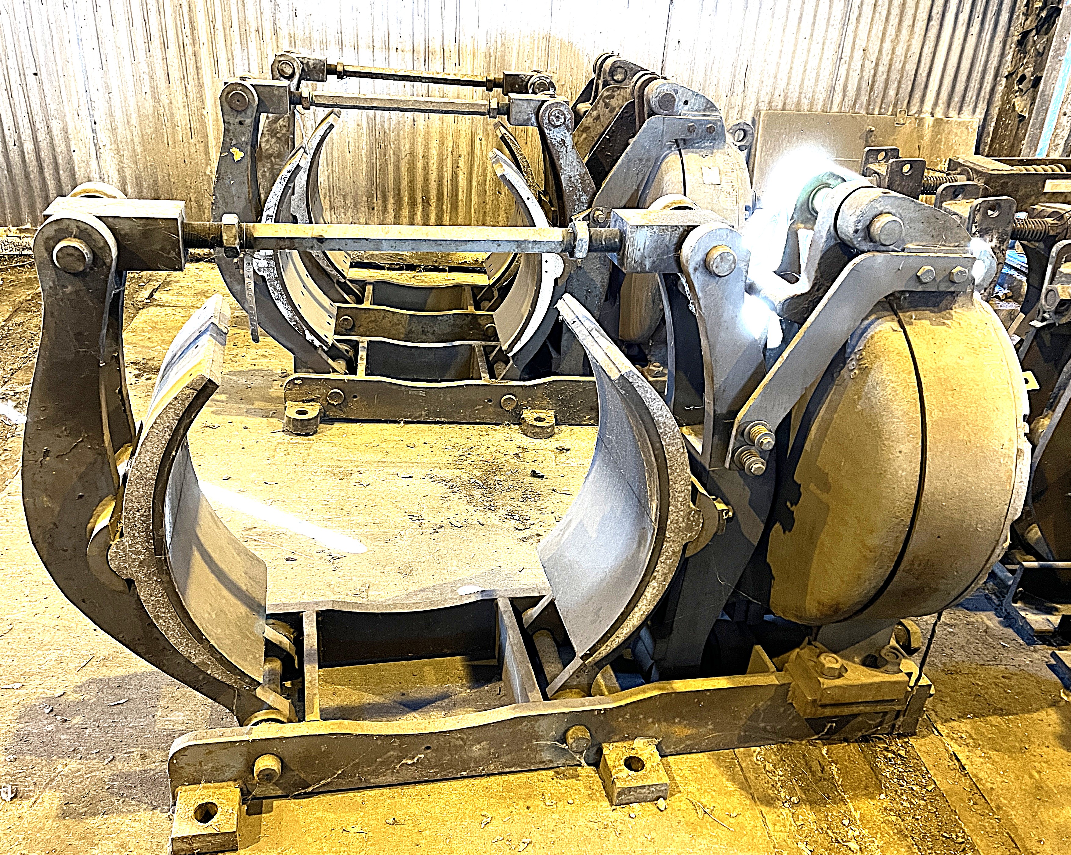 12114200000 8db003b7cb353f12d8be06a72259be241b099d88