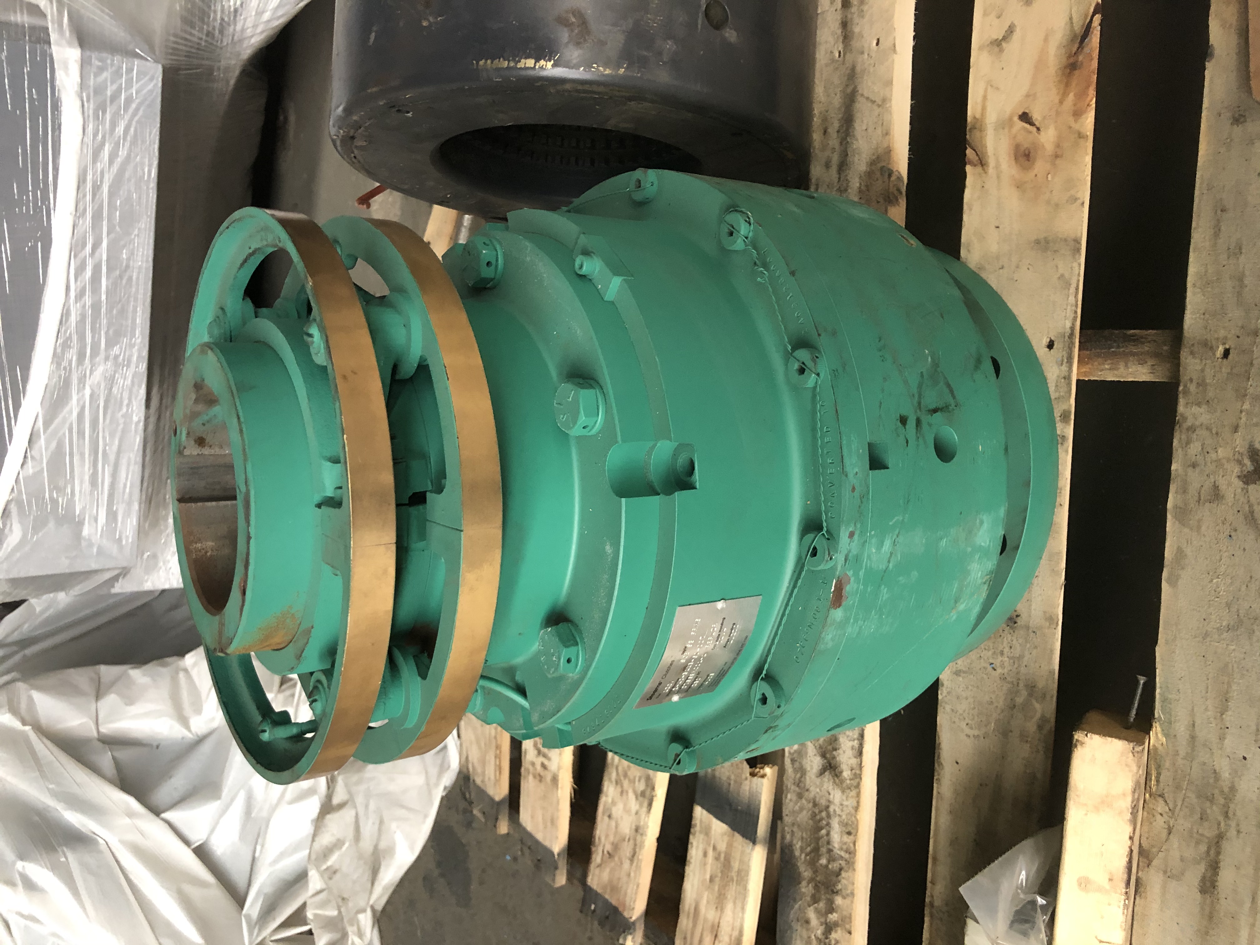 12123000000 08418c53d19b02bb48c7259f80b4c409582dad75