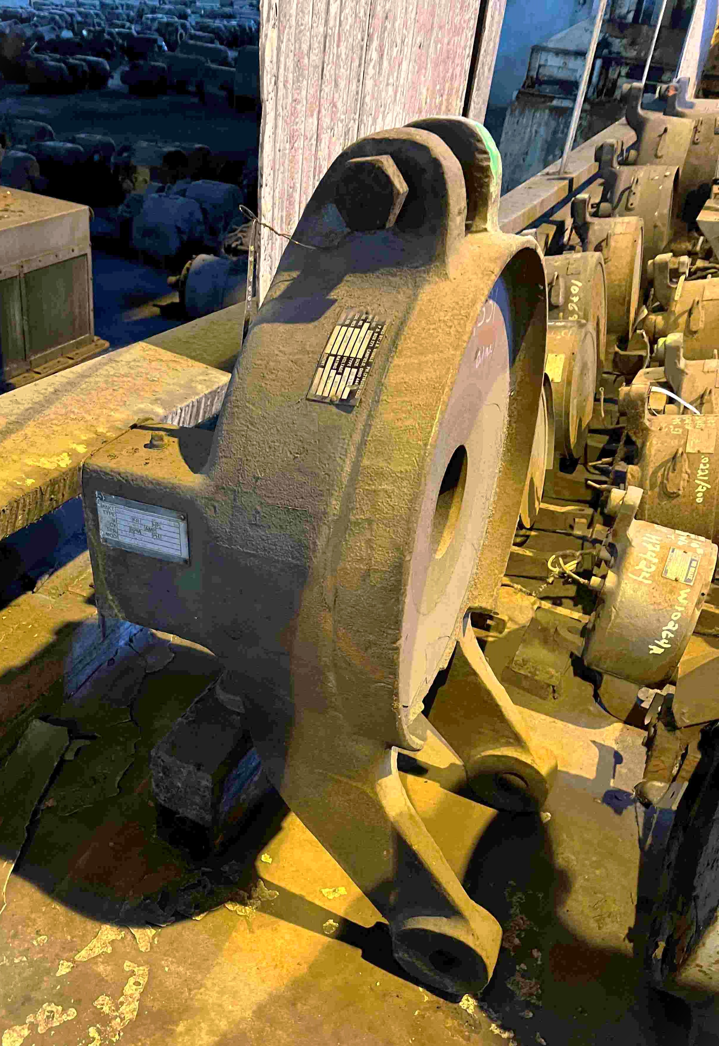 12133100000 811de4ef1a565698d717aa6d56f0270e83df8141