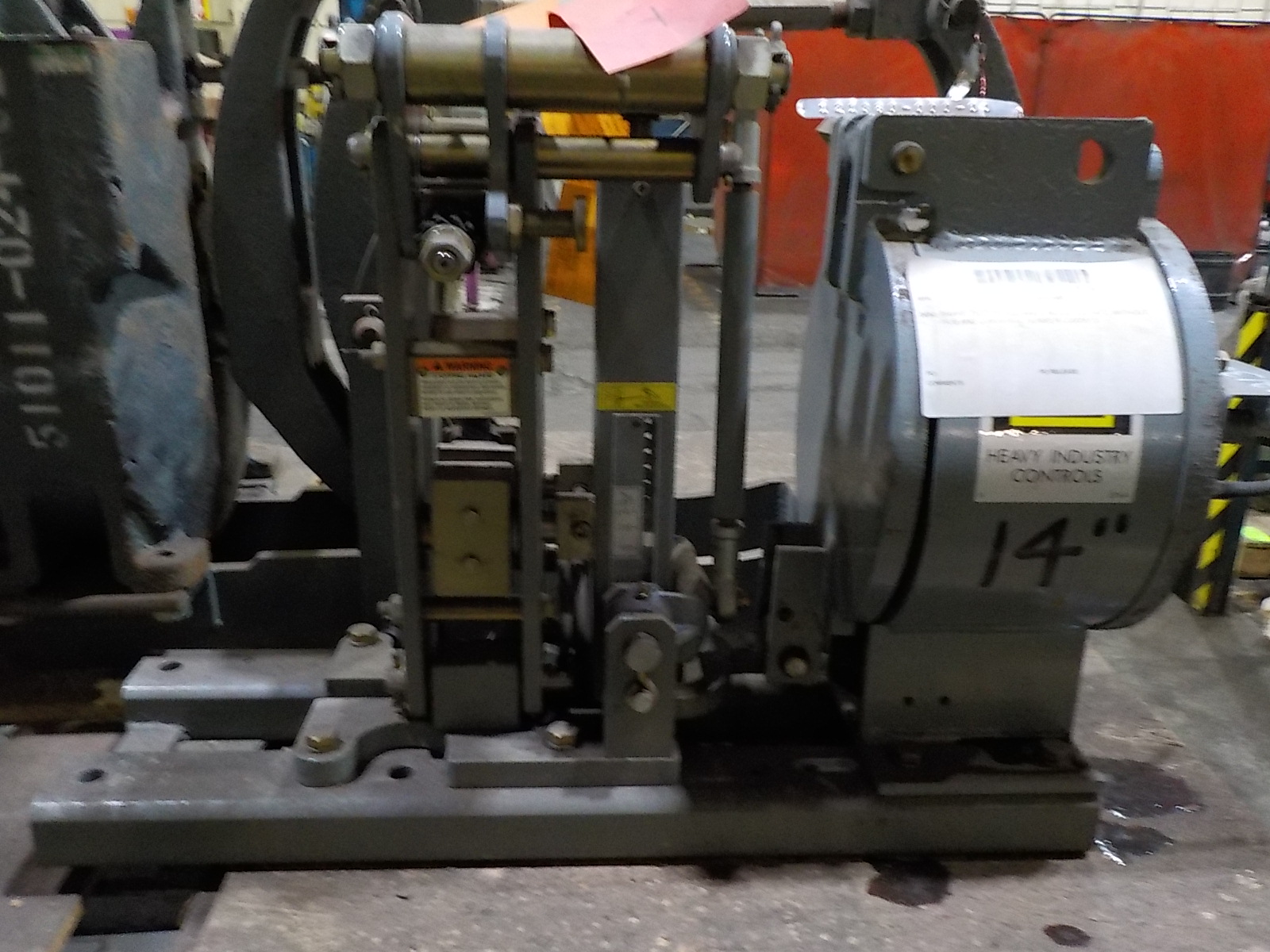 12138000000 2fb44b5127e24fffb5929ebd9fe12e36c8d9205b