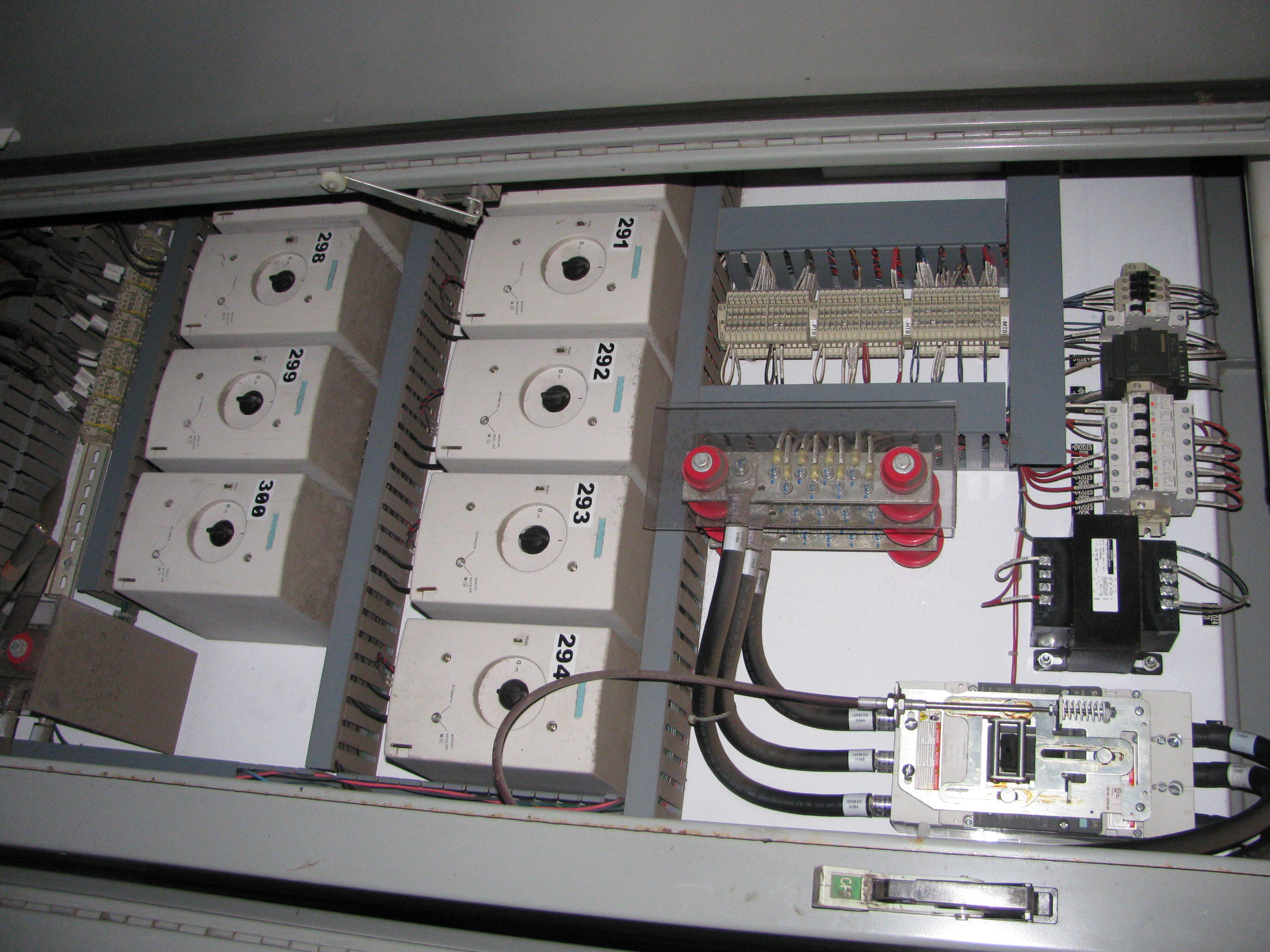 12143000000 1ca0b0a7a66e1a8a58238855cad4bc05ef7ece6a