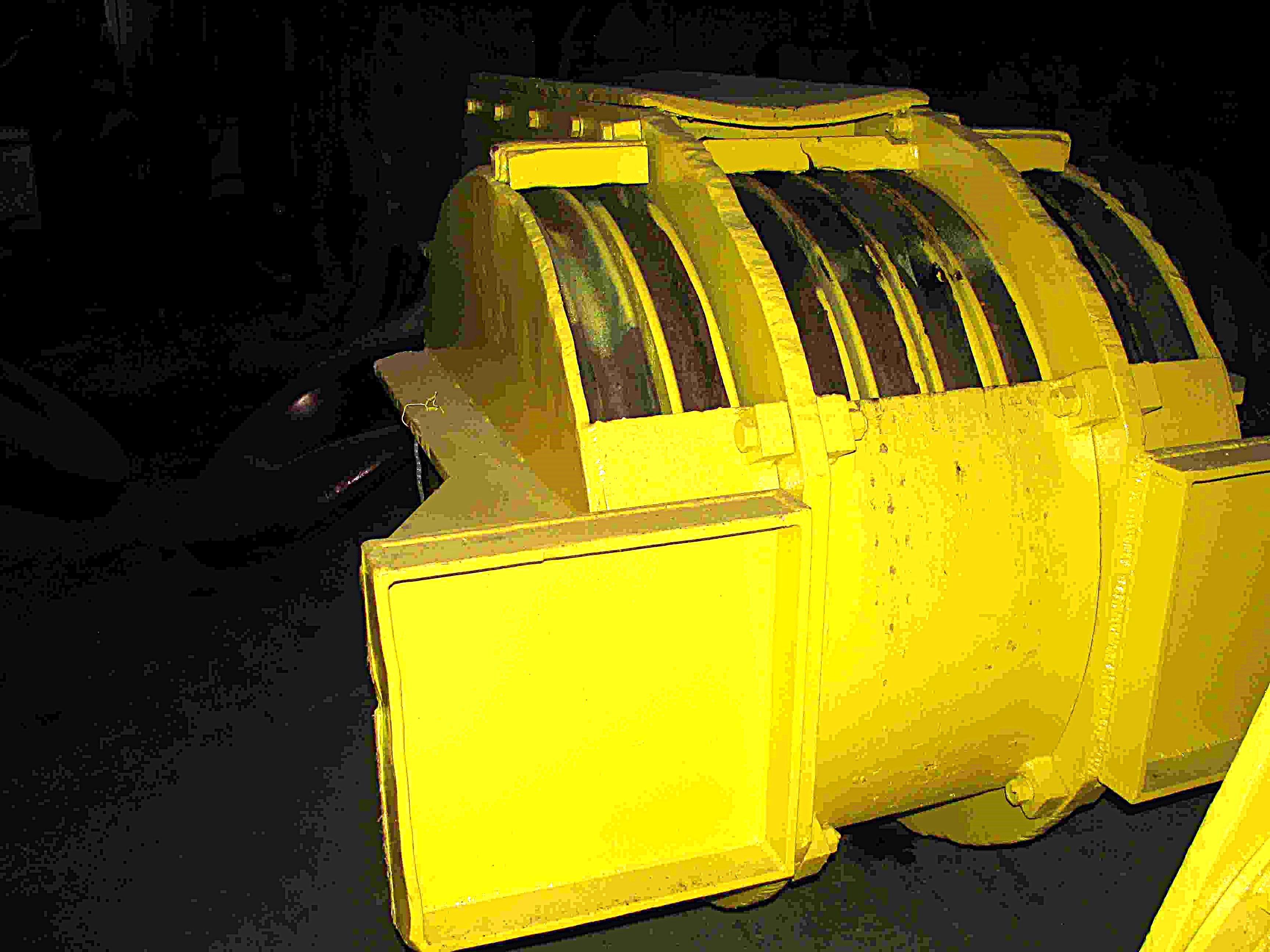 12147300000 607641e89940feace1418625beb81771f1f702d3