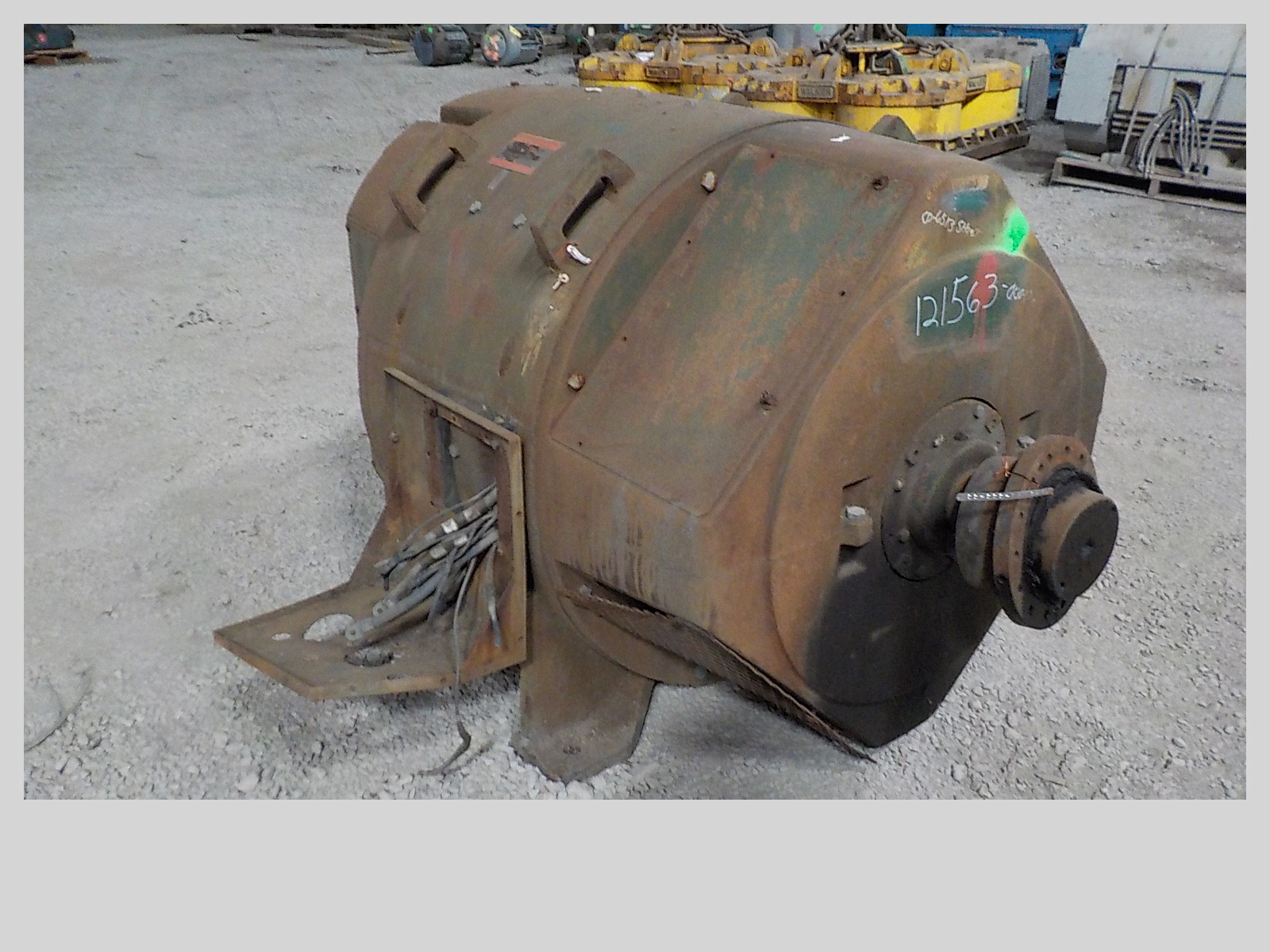 12156300000 2e7dd70baaa1a08e7d7945398f27d13bf921ad14