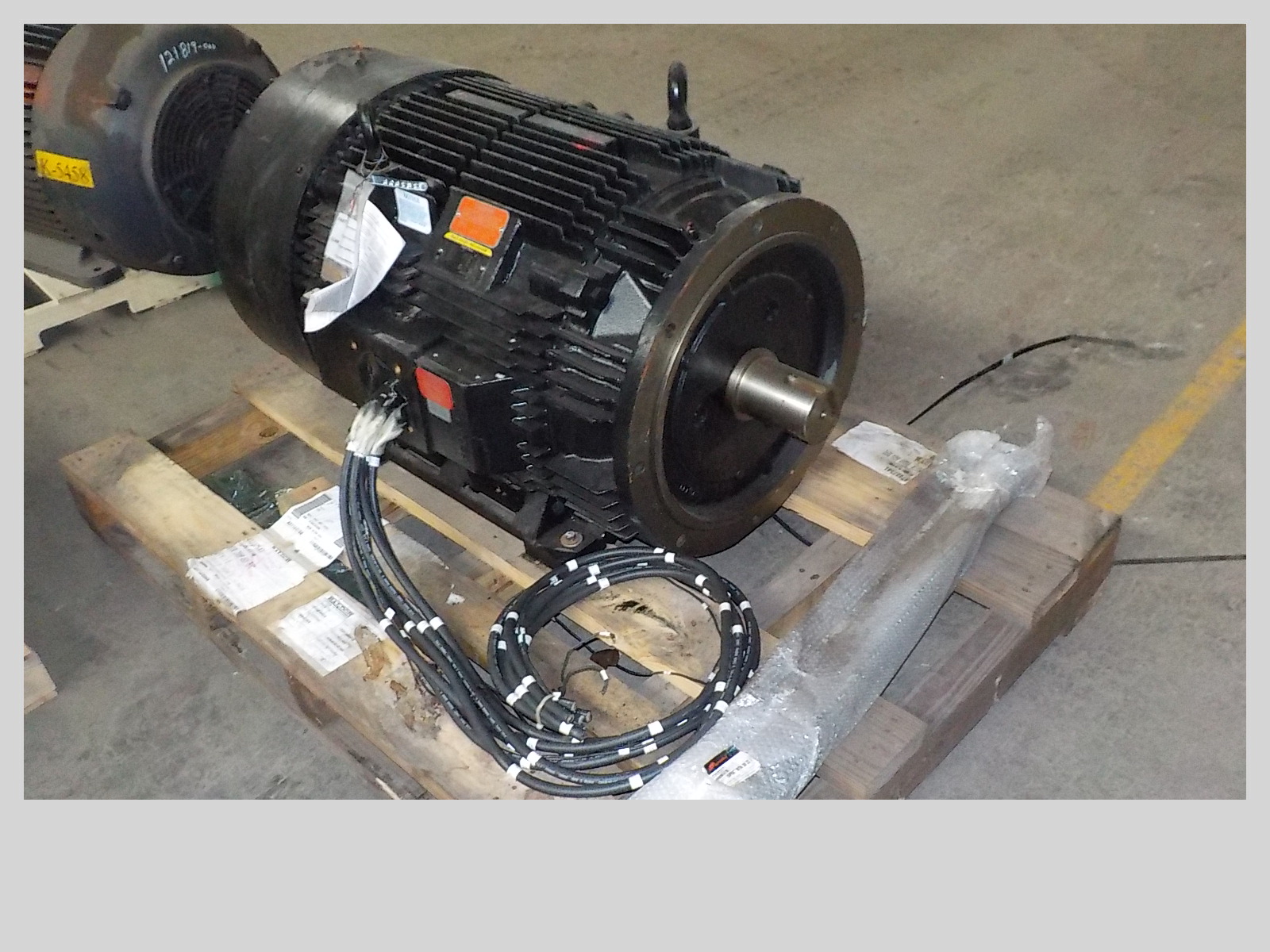 12183800000 ffdbbe3b4ebc2edda3f680c750ecc5dec0b69ce8