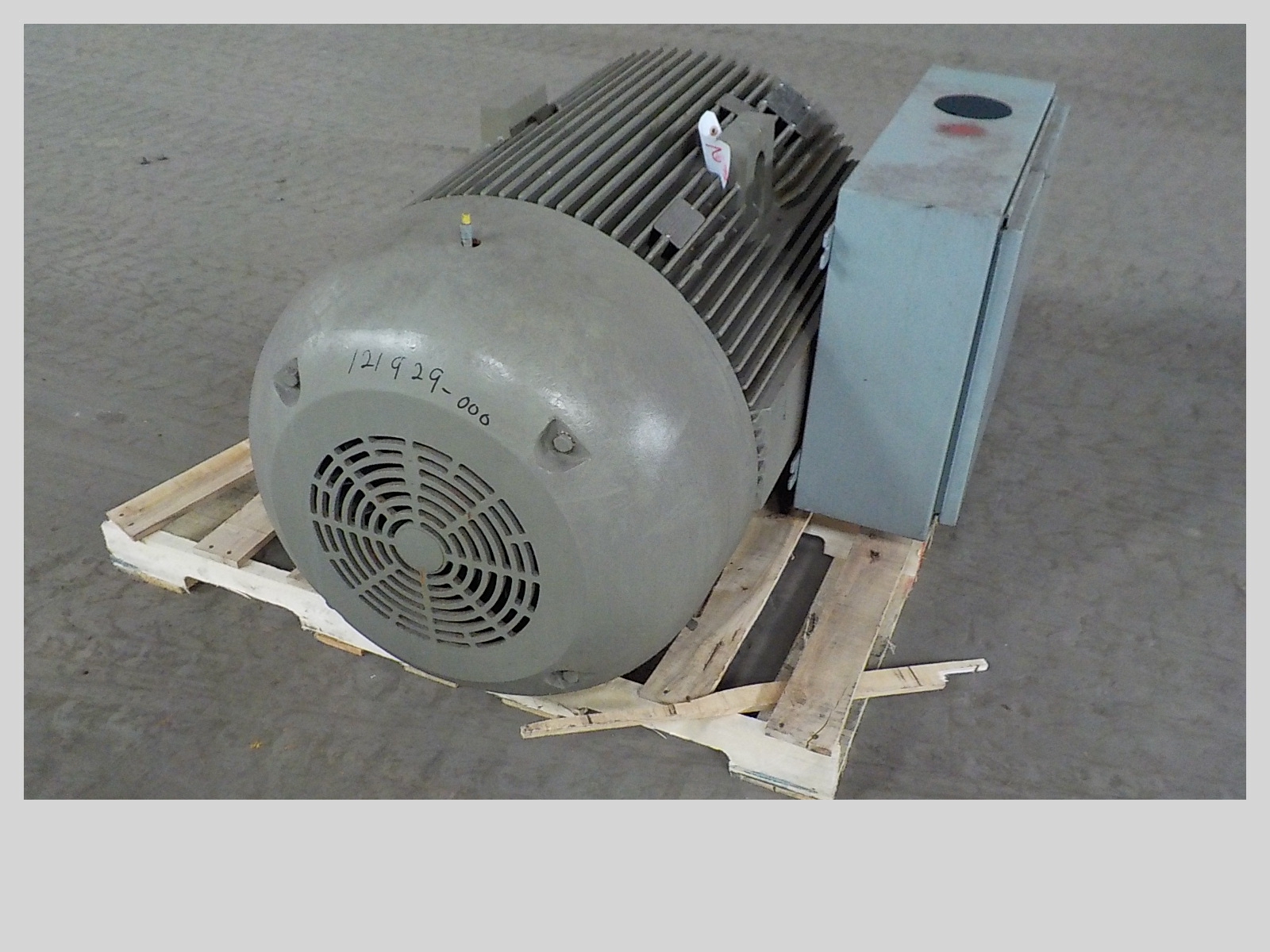 12192900000 11f910eaa22ed8e42020d6a3eccb2bd572832881