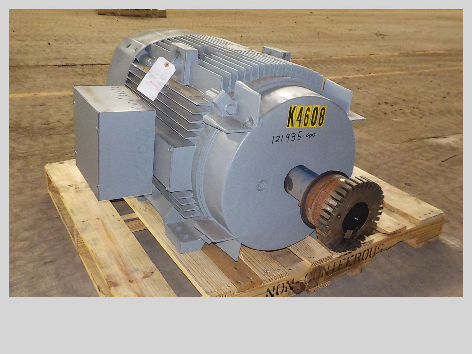 12193500000 04a17432f9daf5659c11c3dd51f3614d71b681e1