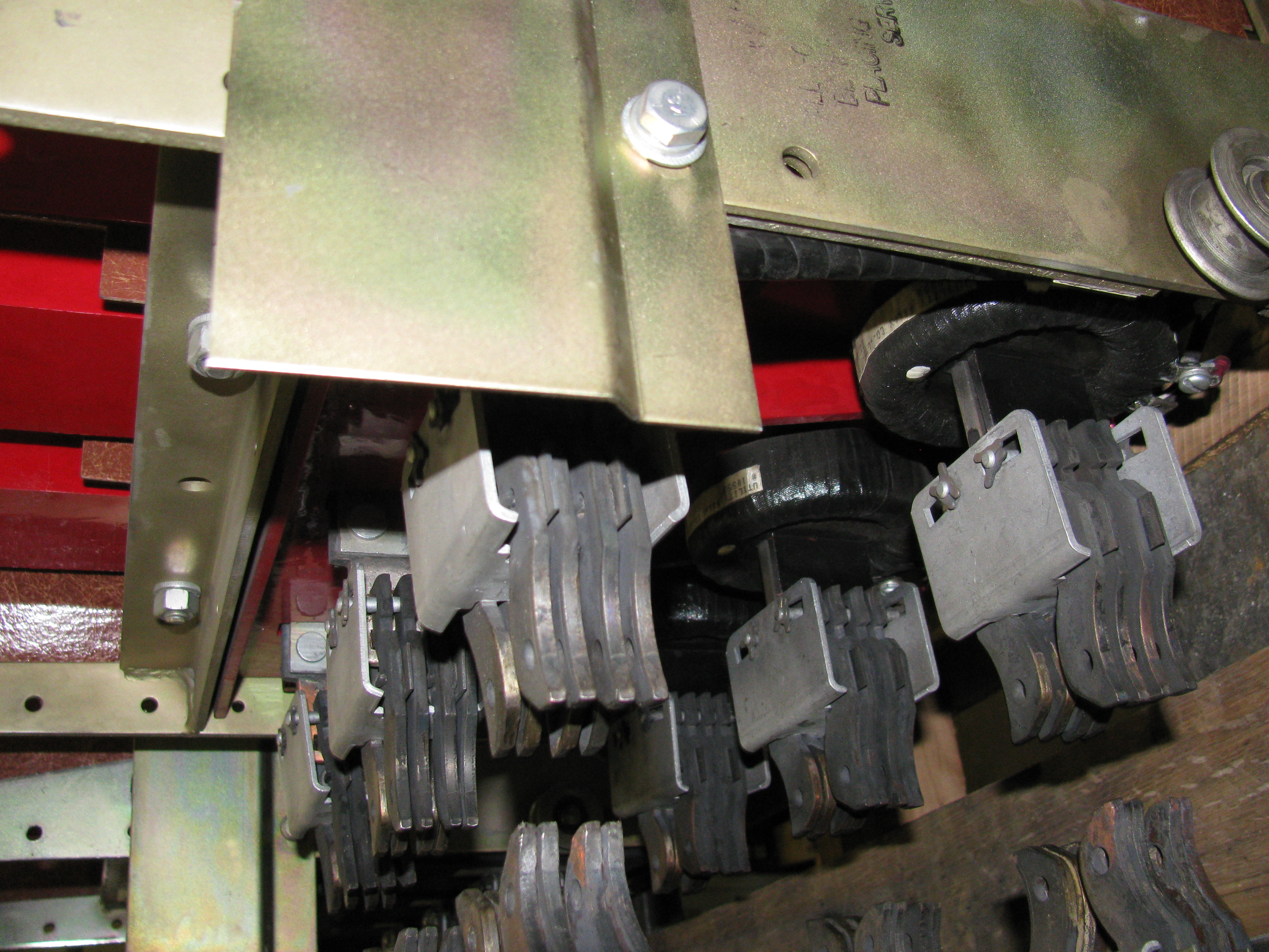 12200400000 5707d0082efd12d1e55b84da3cd6938d36ddb02a