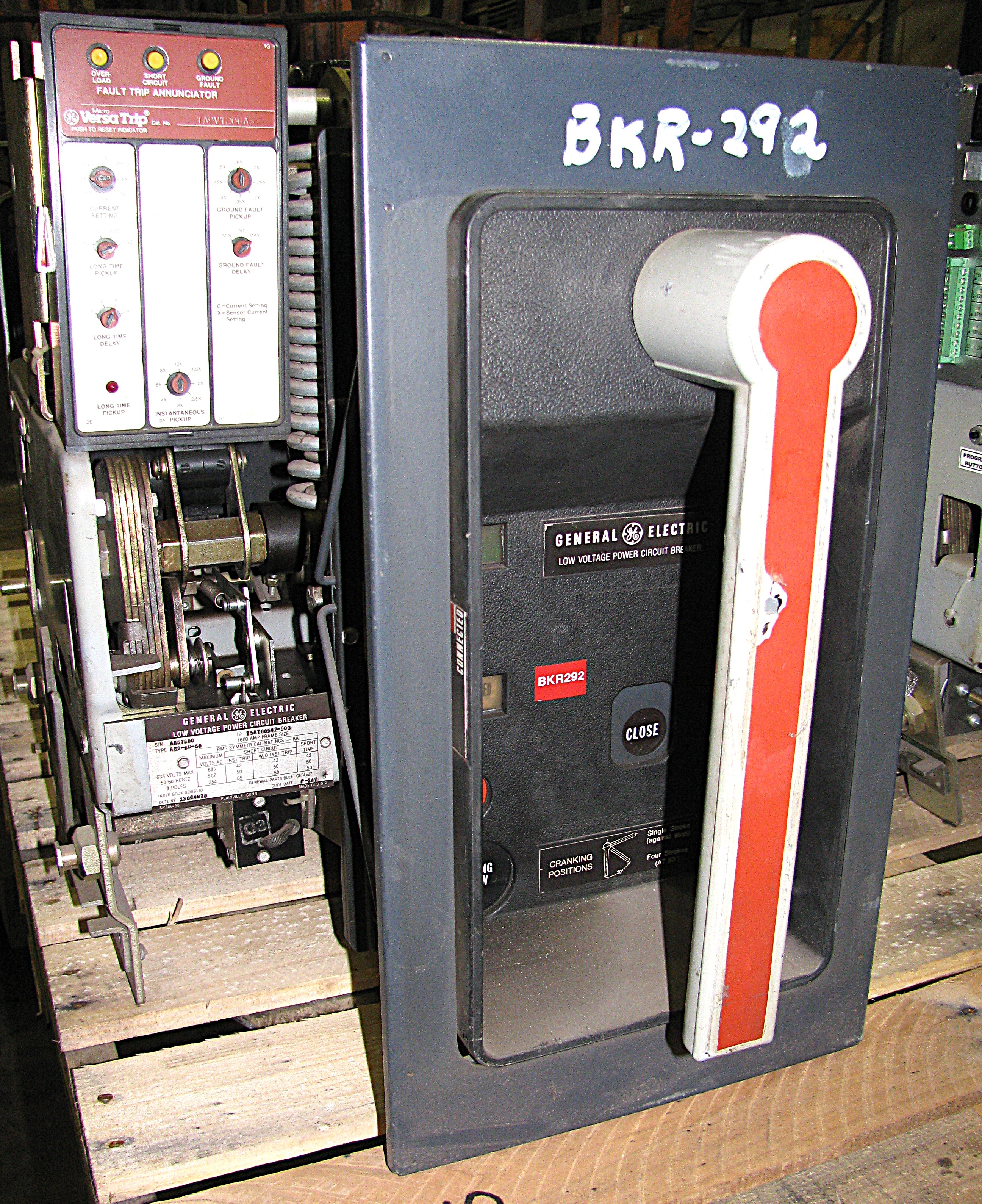 12201000000 4cb21fd25b92ead2cf403a271ba2d72450b55cd3