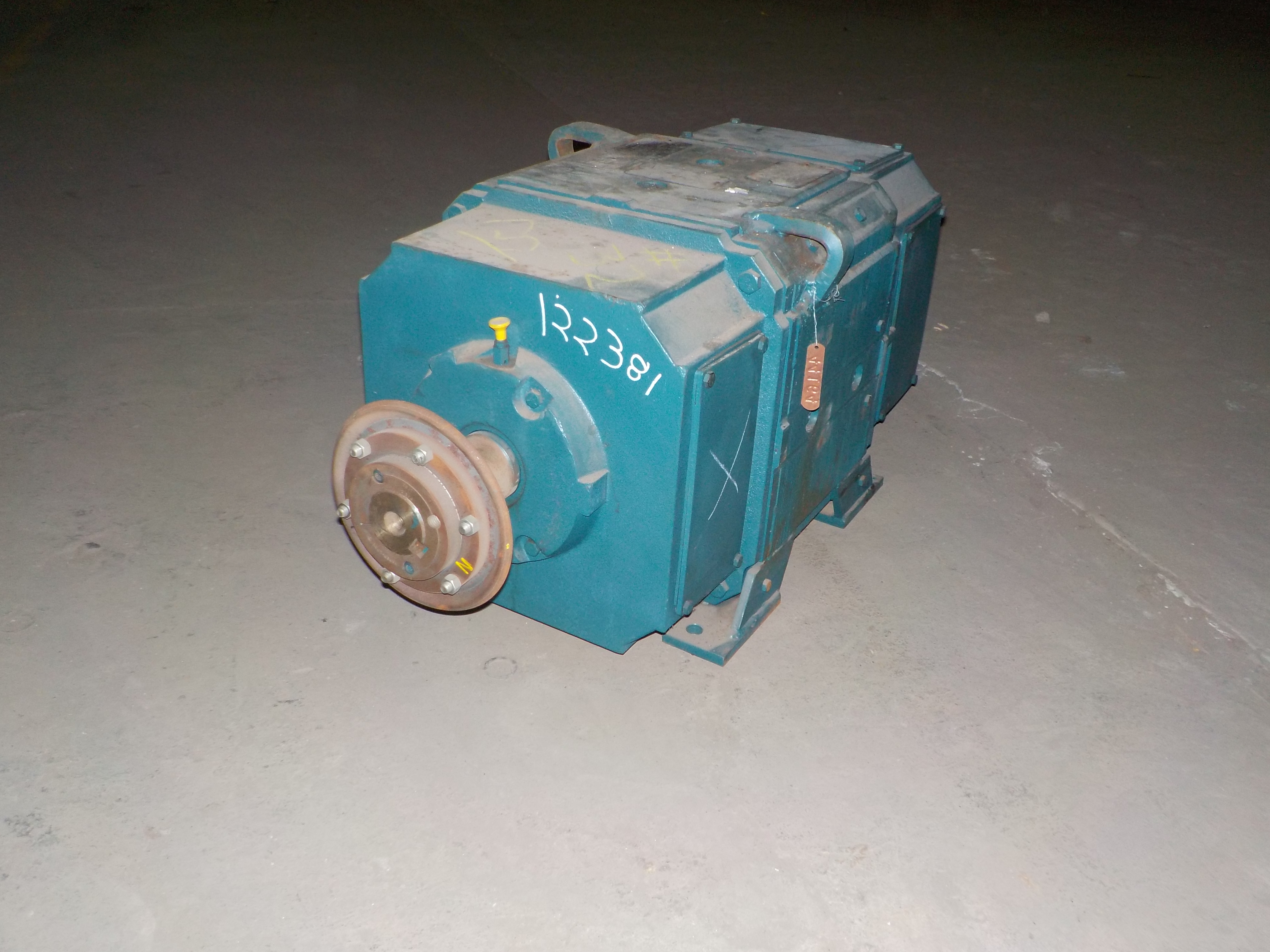 12238100000 c325b41a0c4410373654397d13d8f54bc73a258f