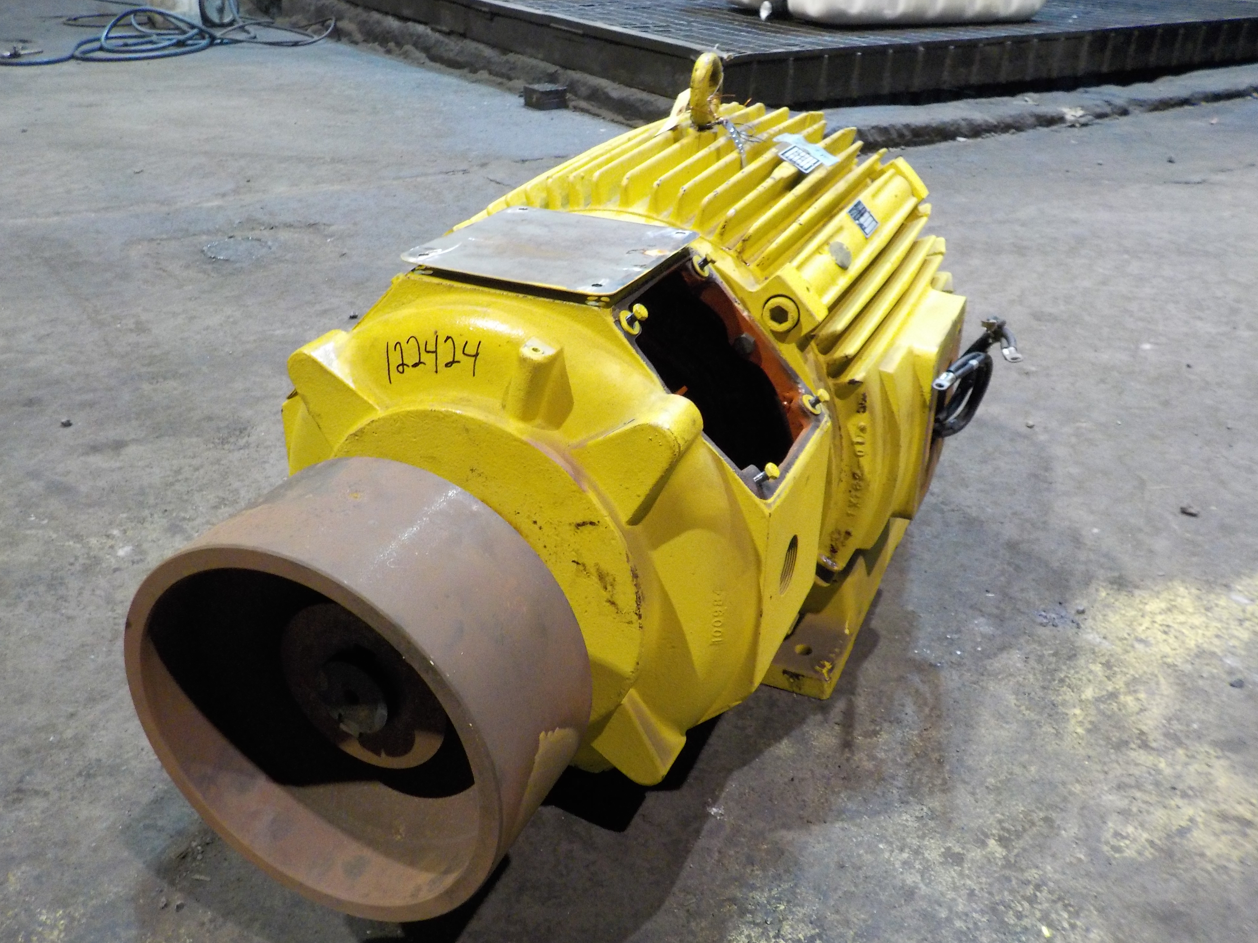 12242400000 40f9a78dbcc4675c62d3ac36e8dc5bcec7a2dcb3