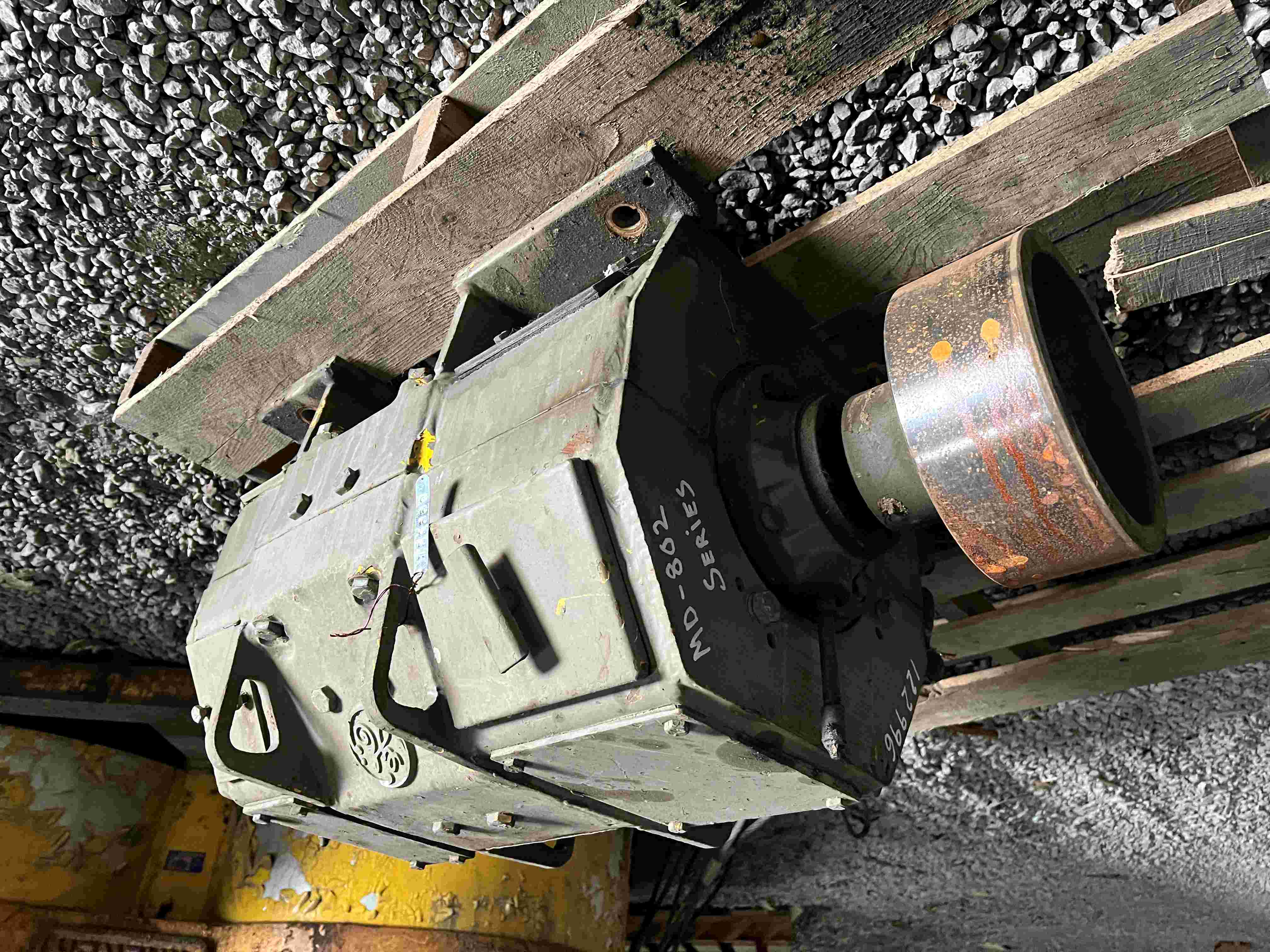 12299600000 f85b245f19521bc366bd586288085646dcde3984