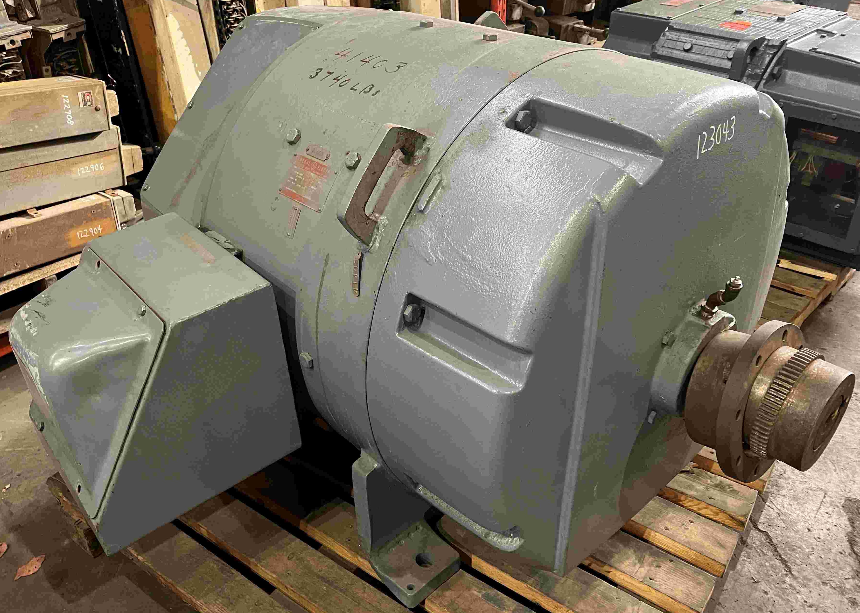 12304300000 5b6ac356c55863065617a741ca120542f079adbd