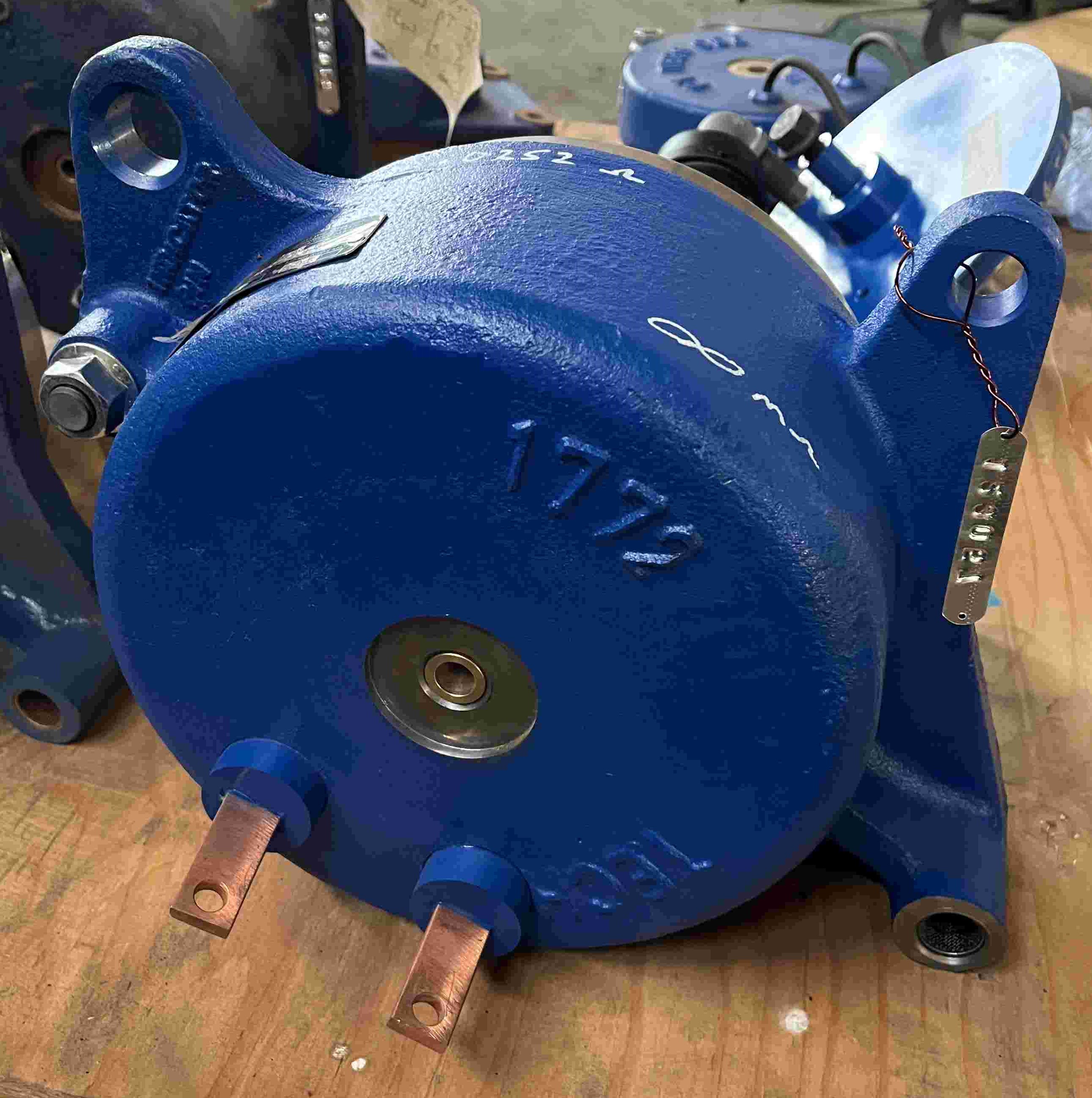 12305700000 c521344a354ef6eaf3b6a1d2461427eefaae272d