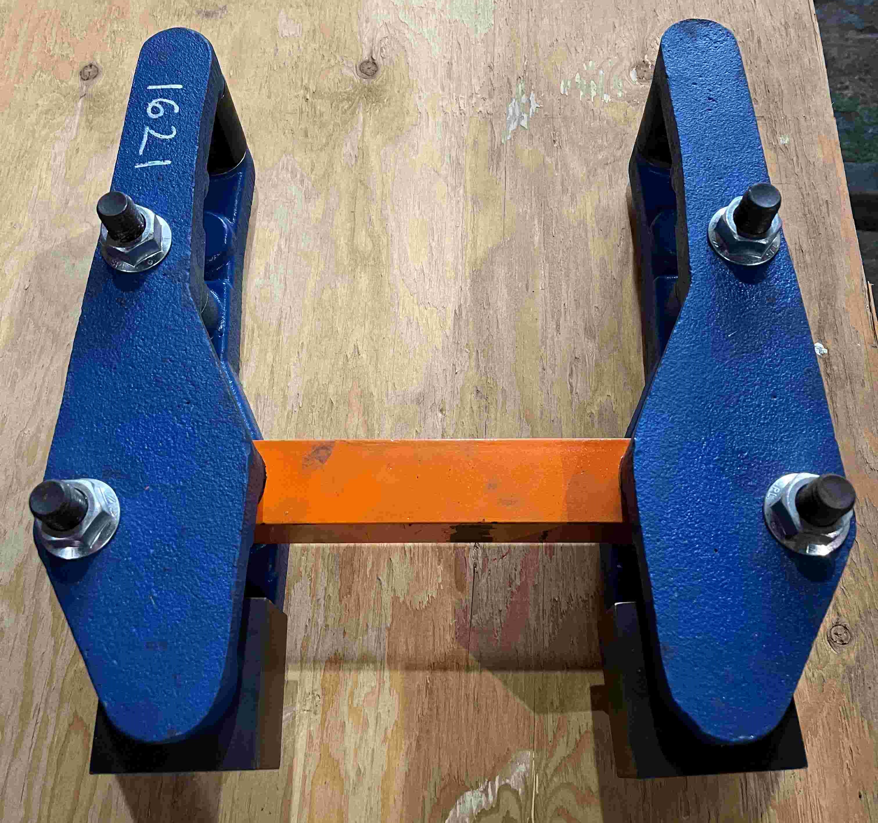 12323700000 02f6e9cfbfbab26a67fe58062e9fff219fe63000