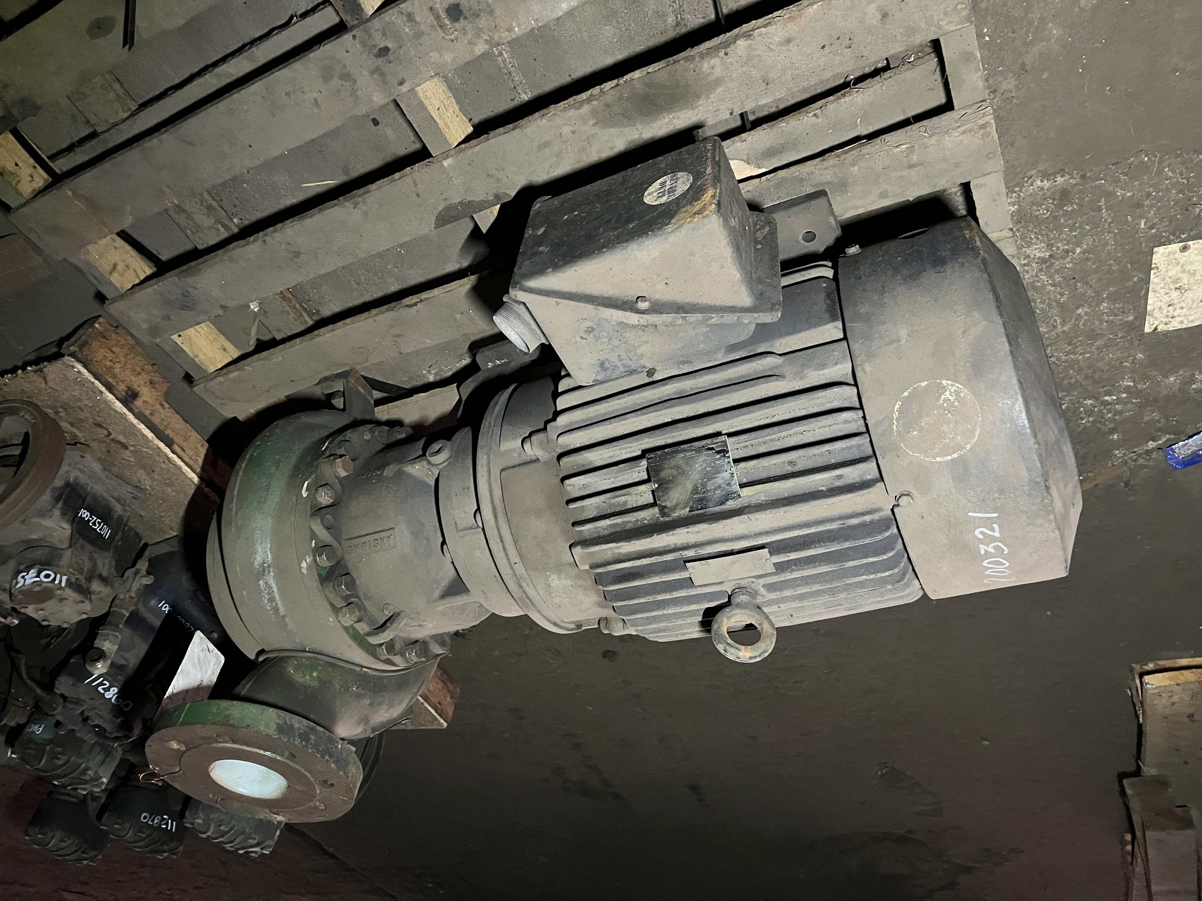 20032100000 621d63401e8b4f292a58d970c0b6b943b39d2f5e