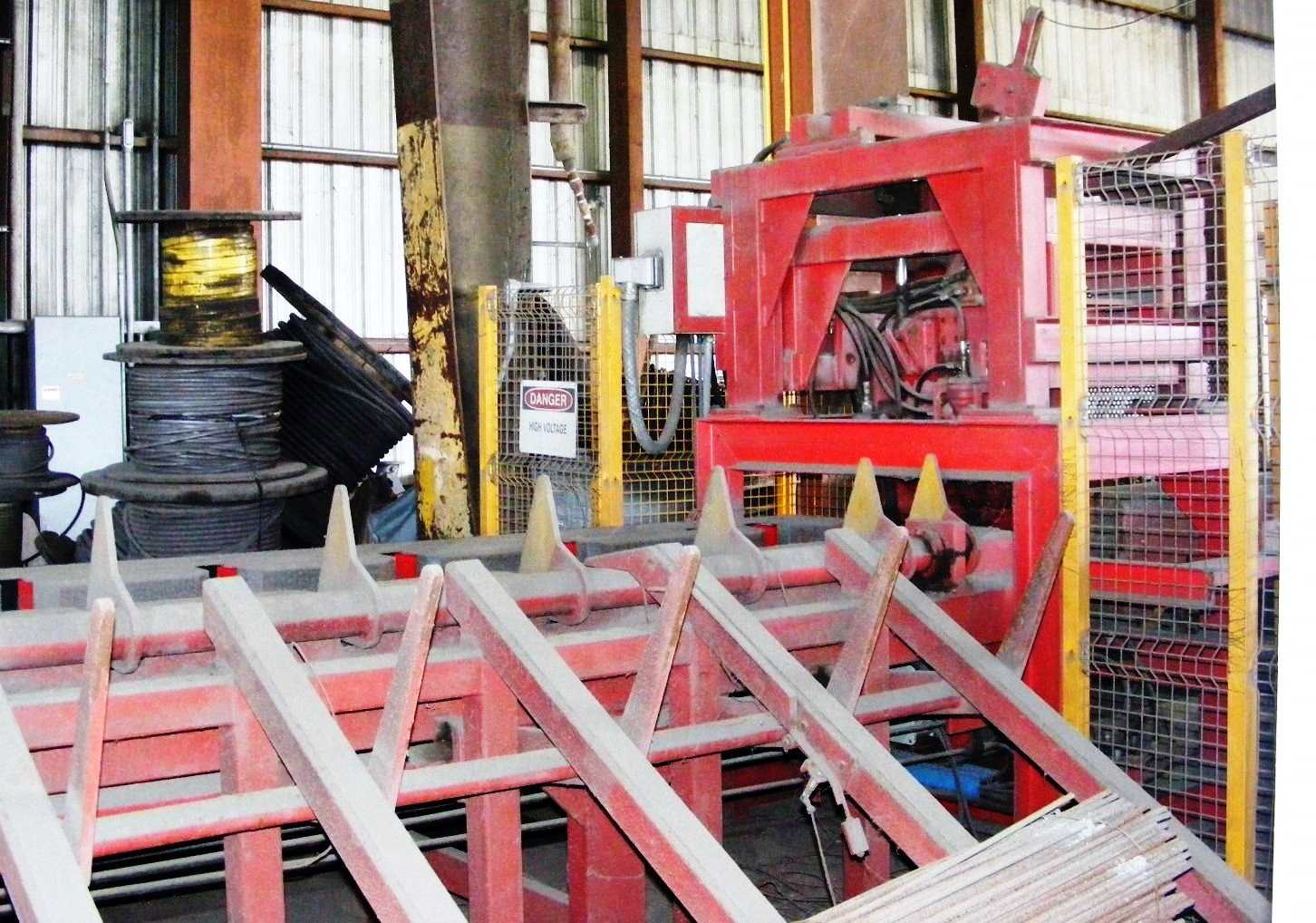 20045345000 4eed597977820135318fcd8c4bd882eb8775bfaa