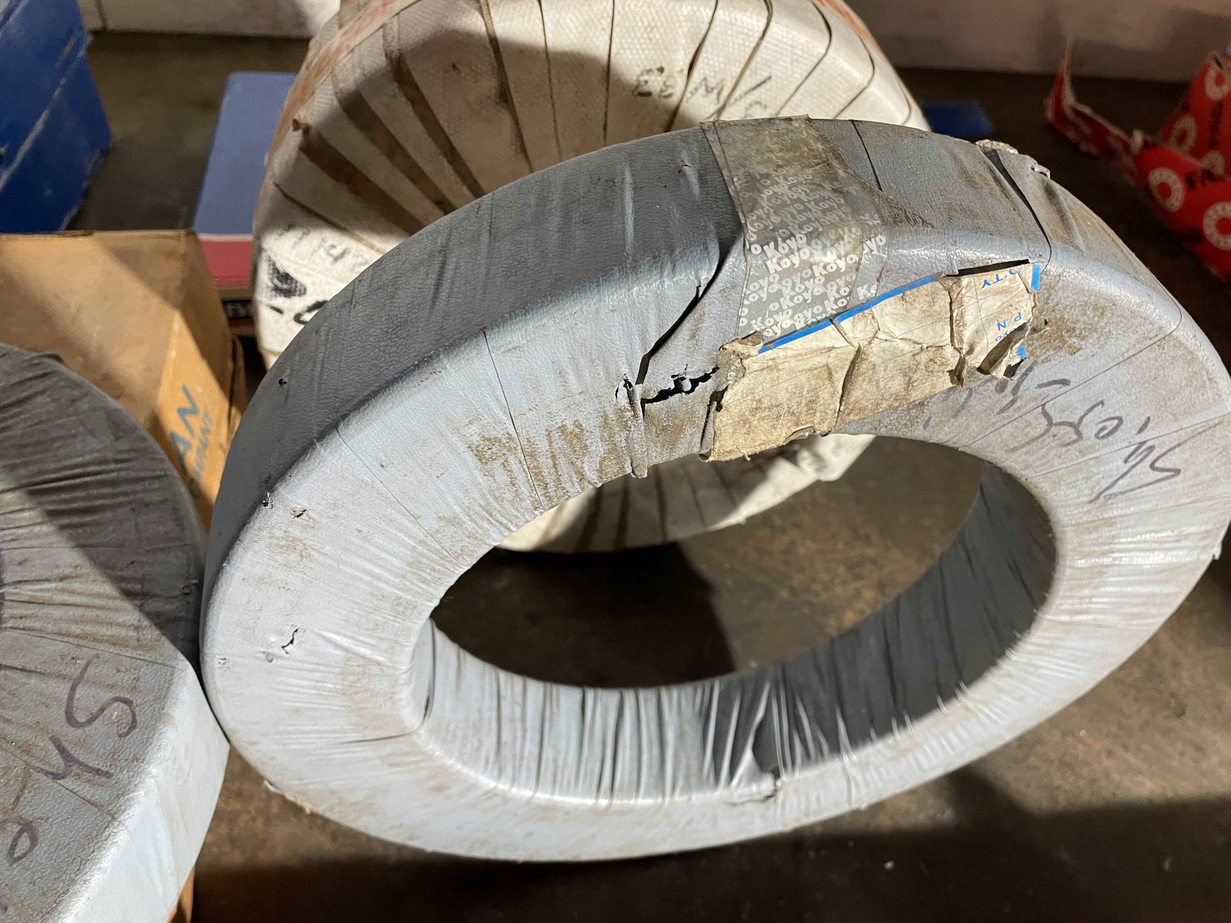 20050300000 3942af49296df7665cc81bb8dbefc3ba0bfb7b70