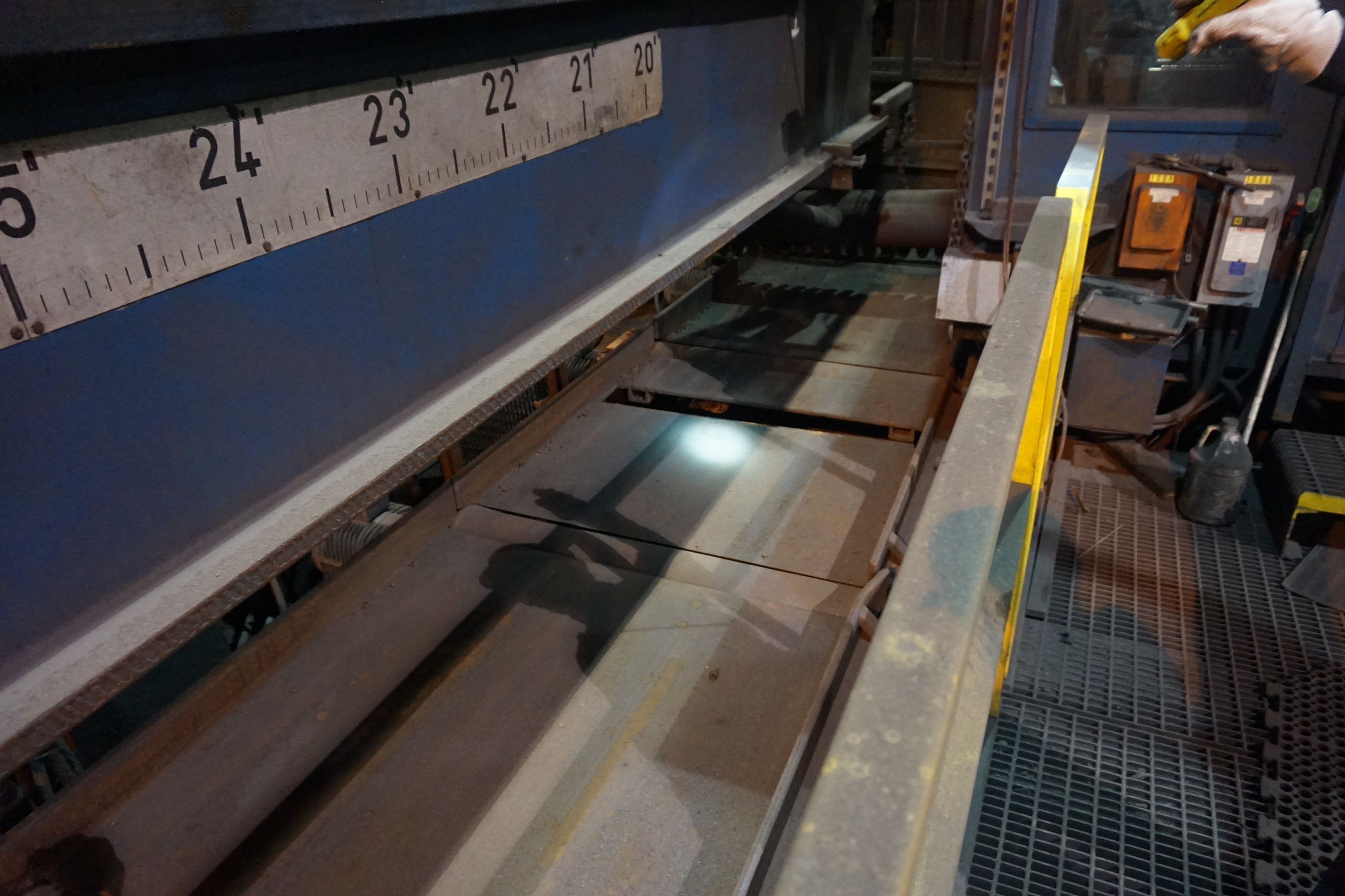 20052205500 f30bc9d64701f7f6d2ff4271fb5d808c0d260a56