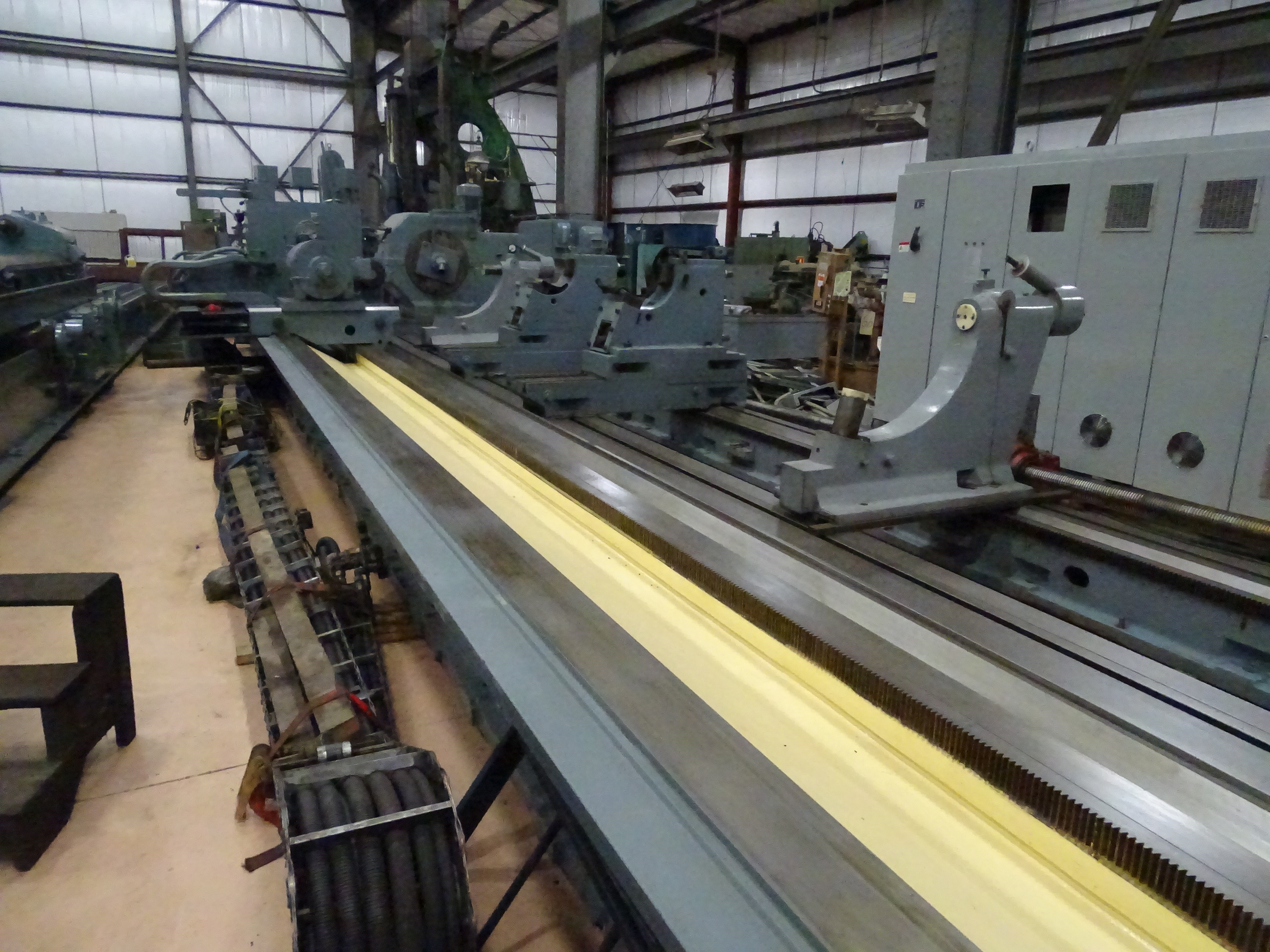 20081900000 6562dbf2545d02ee7997612c5c28364afc284746