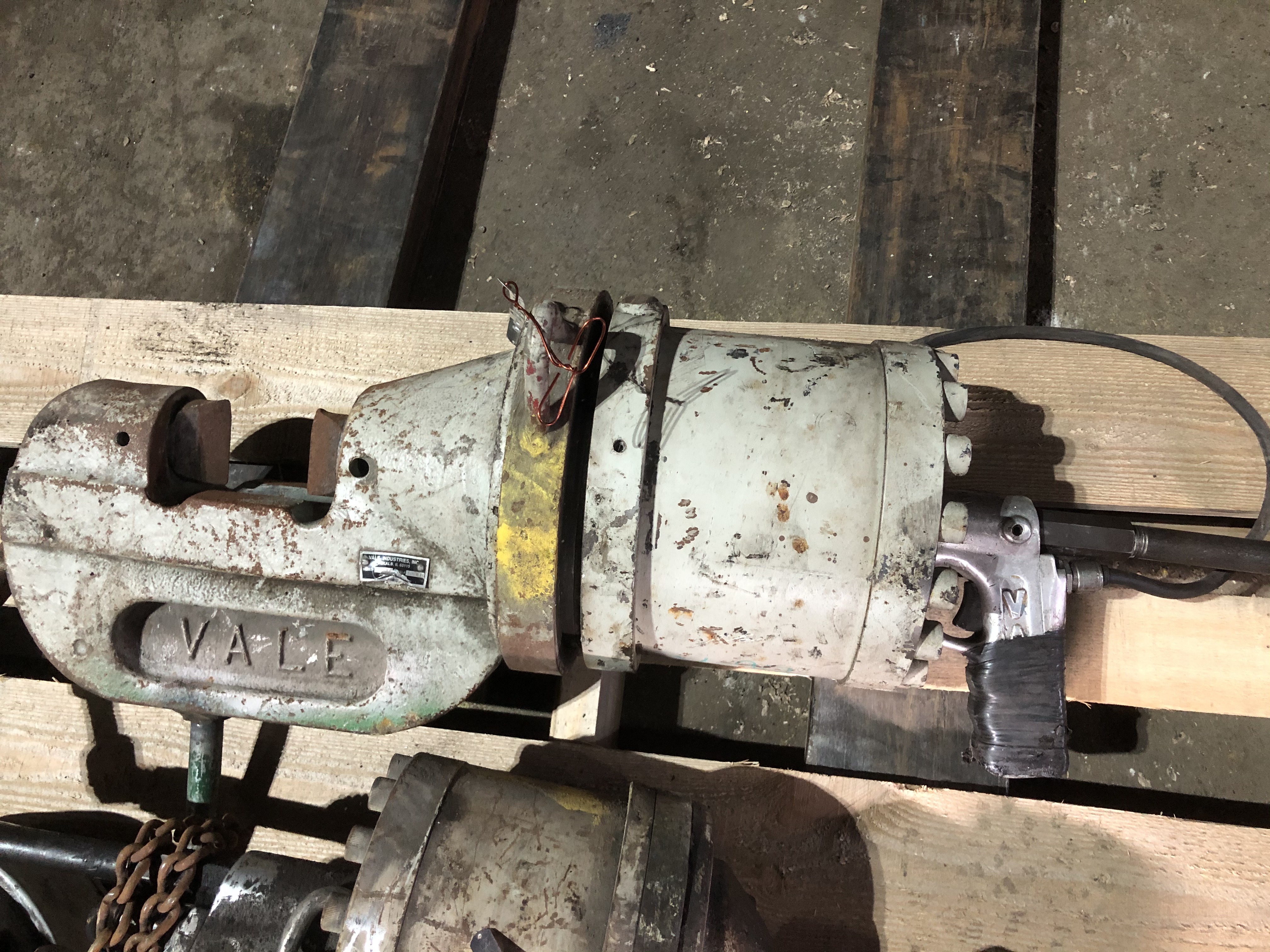 20083200000 04109b4ab55f3abe1273bfef22afb1c3aebd630d